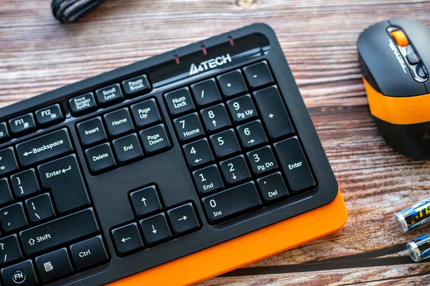 双飞燕f1010有线键鼠怎么样,双飞燕fg2000无线键鼠套装