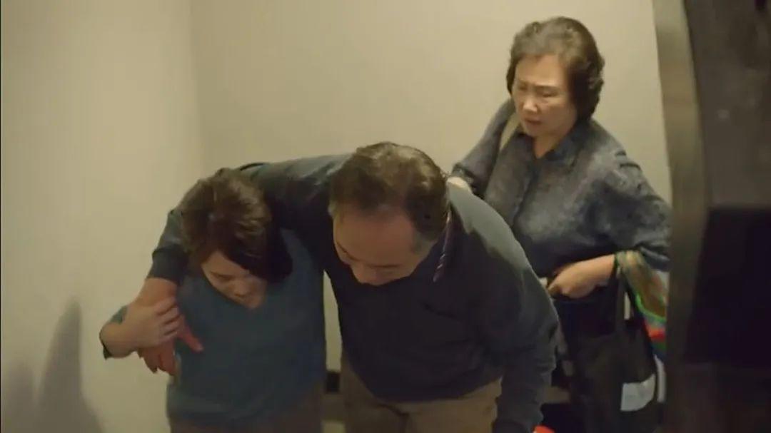 8.5分台剧，揭露生活的真相，过得不开心时都该看看