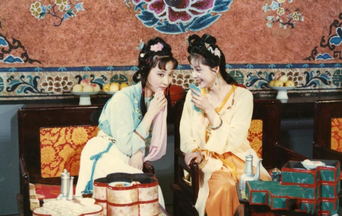 论红楼梦中林黛玉,林黛玉薛宝钗情商分析