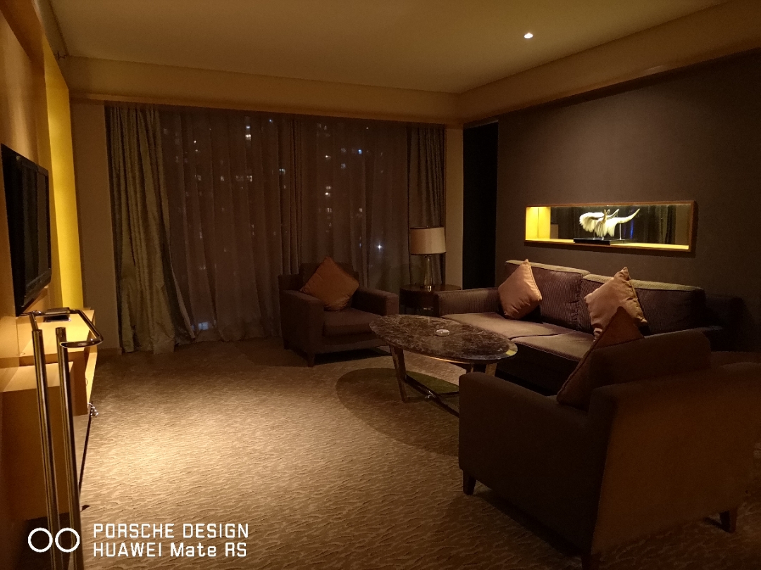 南京下关滨江希尔顿,南京世茂滨江希尔顿酒店电话号码