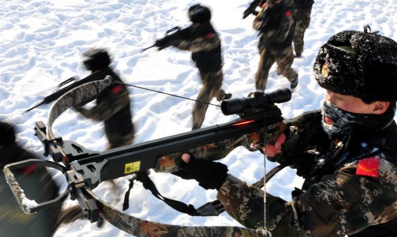 弓弩属于冷兵器还是热兵器,现代弓弩属于冷兵器还是热武器