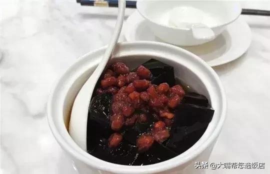 龟苓膏芒果西米露清凉又解暑,黑不溜秋的龟苓膏解暑必备