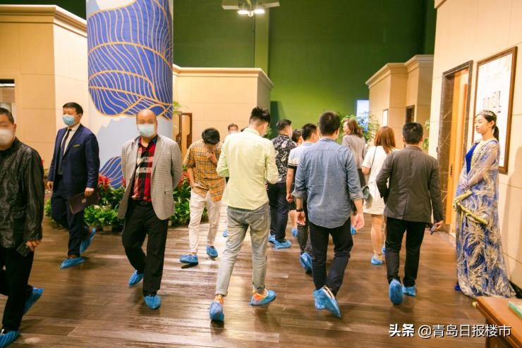 耀世而来一鉴倾心!“星河湾传奇”点燃岛城之夏