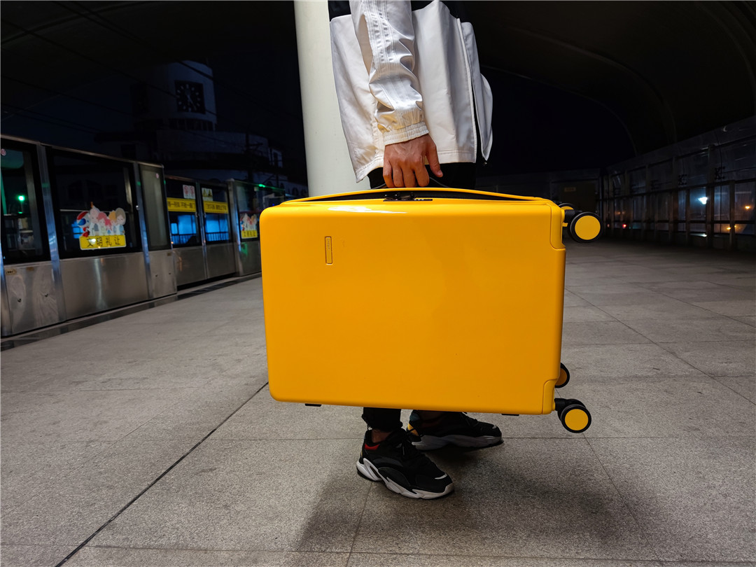 悠启eva磁吸旅行箱,悠启旅行箱