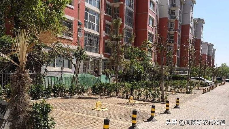 绿地集团在郑州,投诉一个地产公司