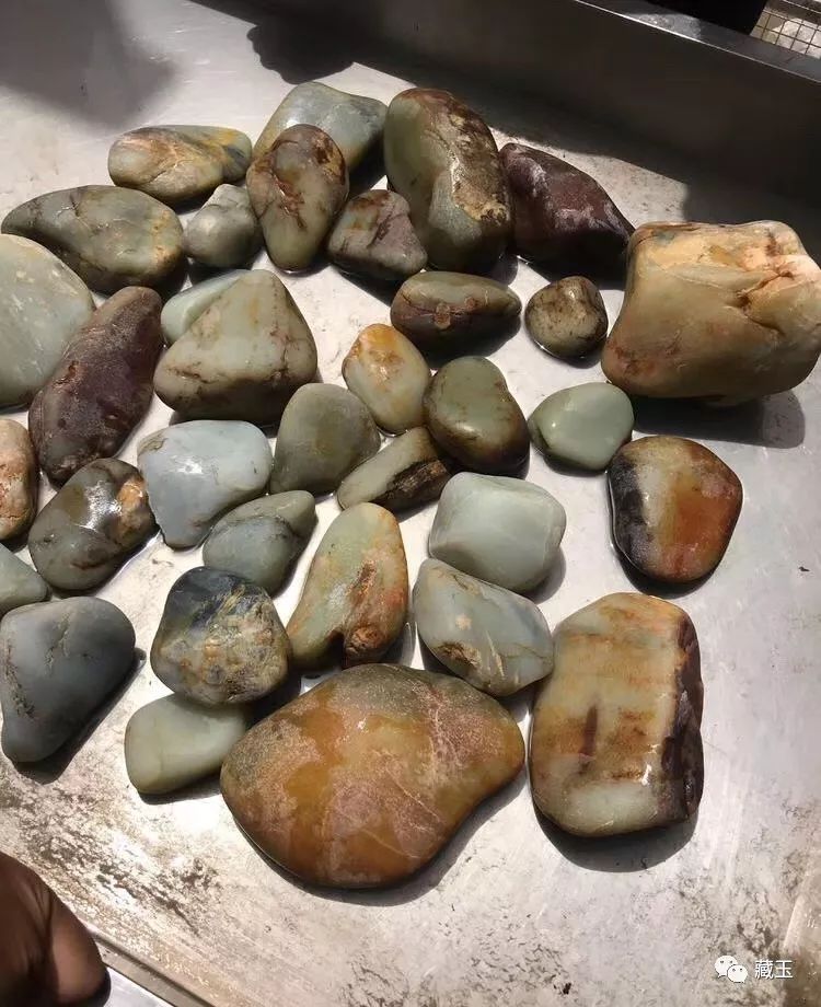 十几万买了一堆二手货,和田玉亏本的买卖