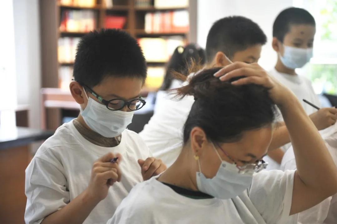 留学生的暑假生活,留学生暑期生活