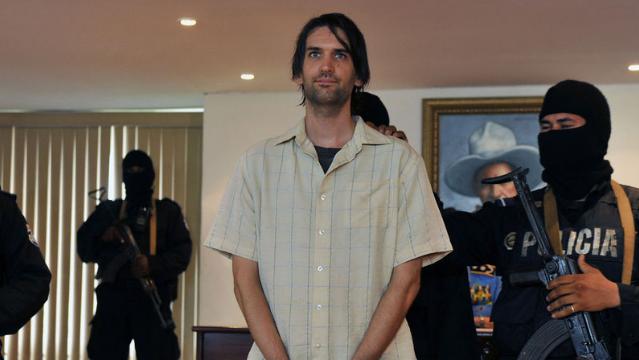 性侵未成年养女三年，现实版恶魔在人间，清白何在？