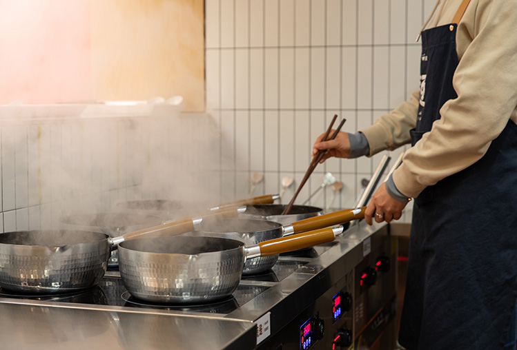 餐饮加盟犹豫不决,创业者都在考虑哪几个方面