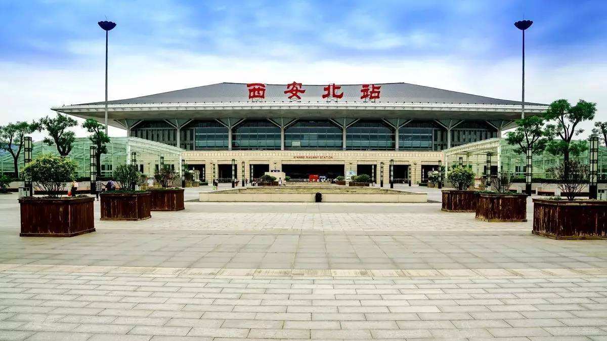 西安国际足球中心盖好吗,西安国际足球中心主体封顶