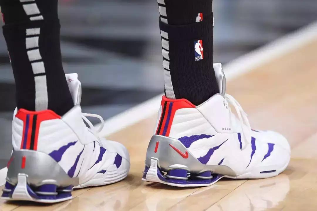 杜兰特遭遇左脚踝扭伤,杜兰特左脚脚踝扭伤最新伤情