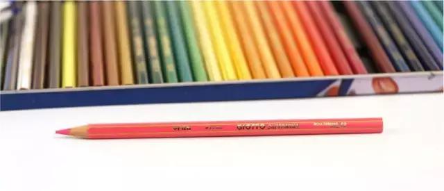 画材哪个品质更好,青竹画材的彩铅好用吗
