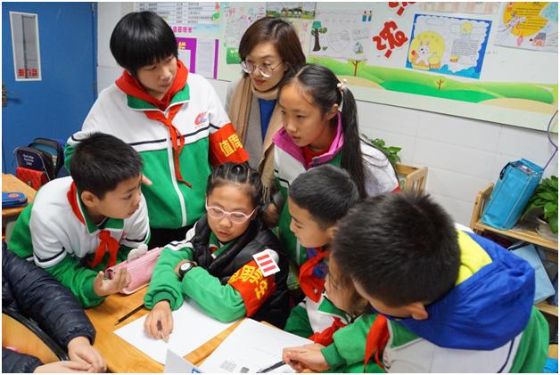 让梦想插上科技的翅膀IBM“千人百校”AI启蒙季走进成都校园