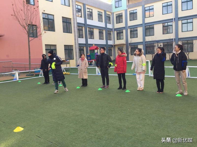 鎯呮殩瀵掑啲鍏崇埍鍎跨鐖卞績娲诲姩,鎯呮殩瀵掑啲鍏崇埍鍎跨