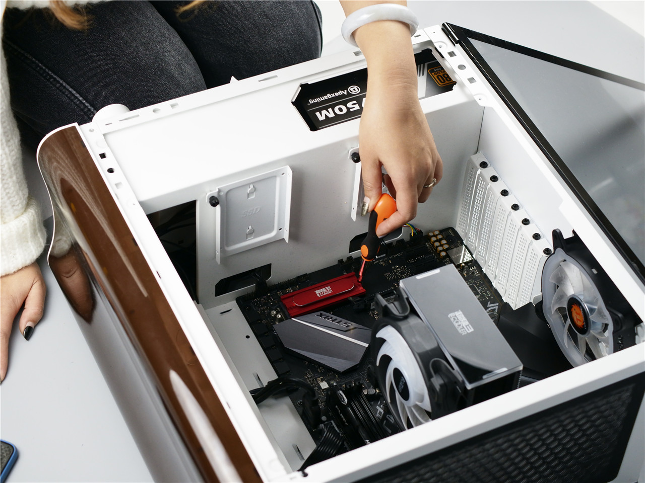 东芝固态硬盘rd500用的什么颗粒,东芝固态硬盘nvme的参数