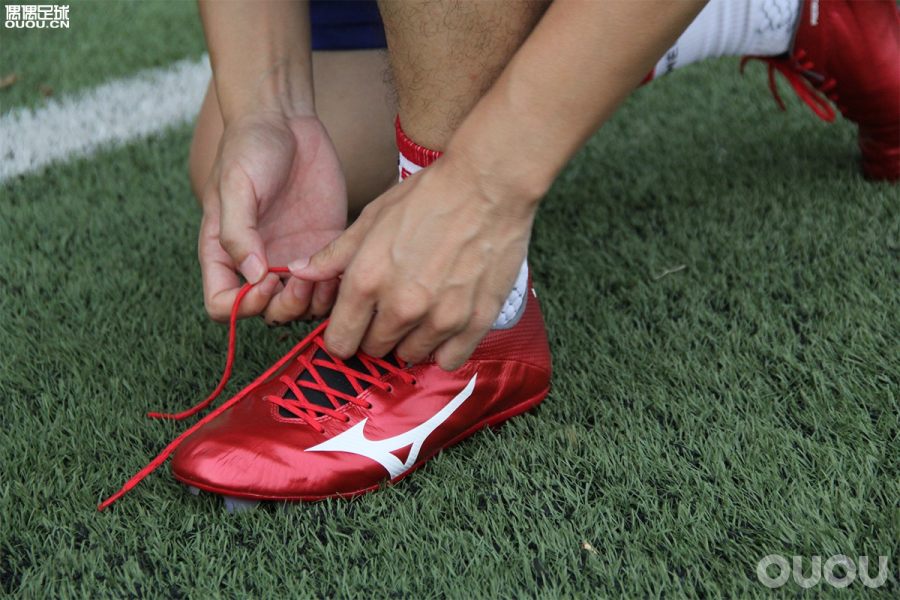 rebula足球鞋测评,日产足球鞋测评
