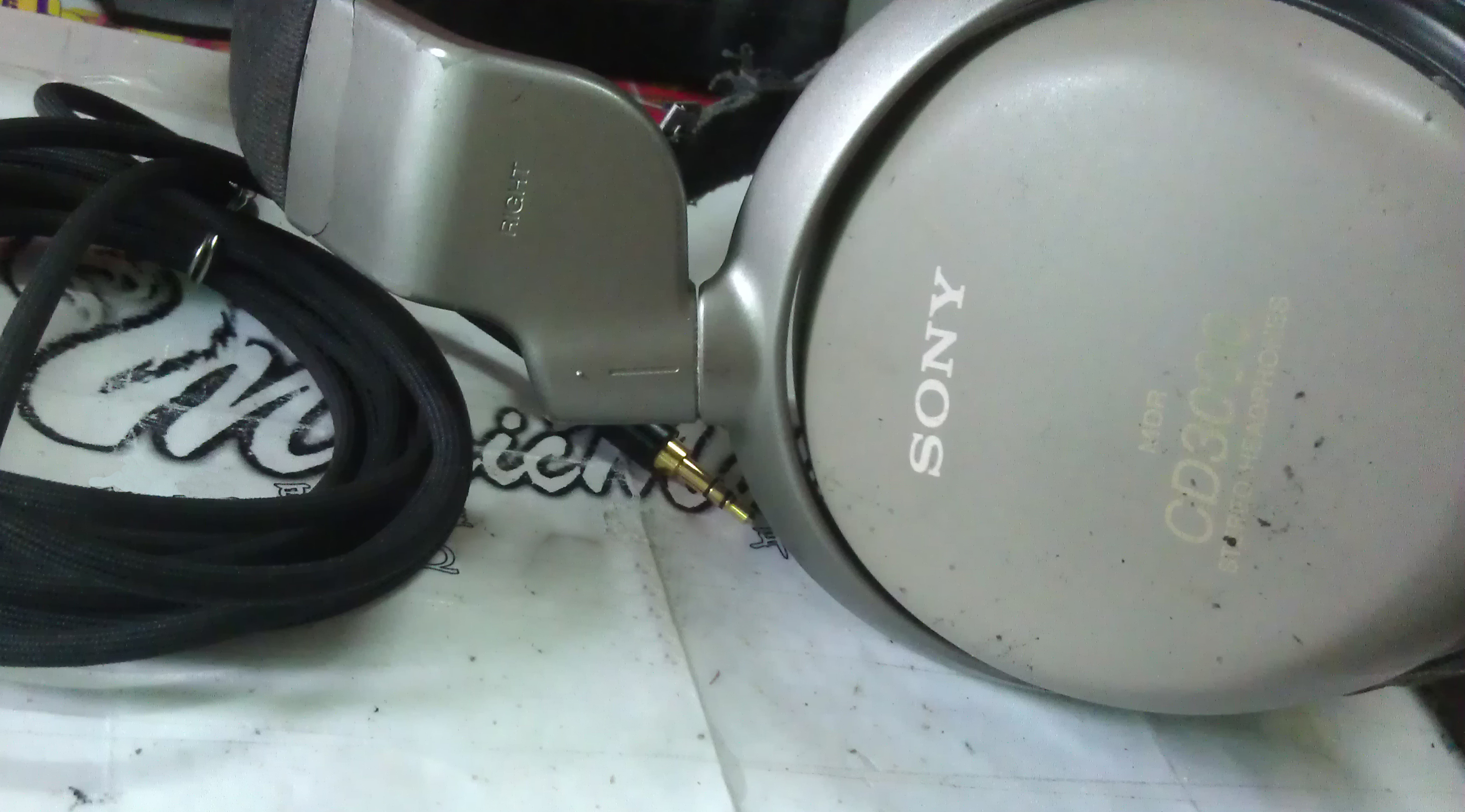 索尼mdr-e741耳机拆解,索尼cd机耳机拆解