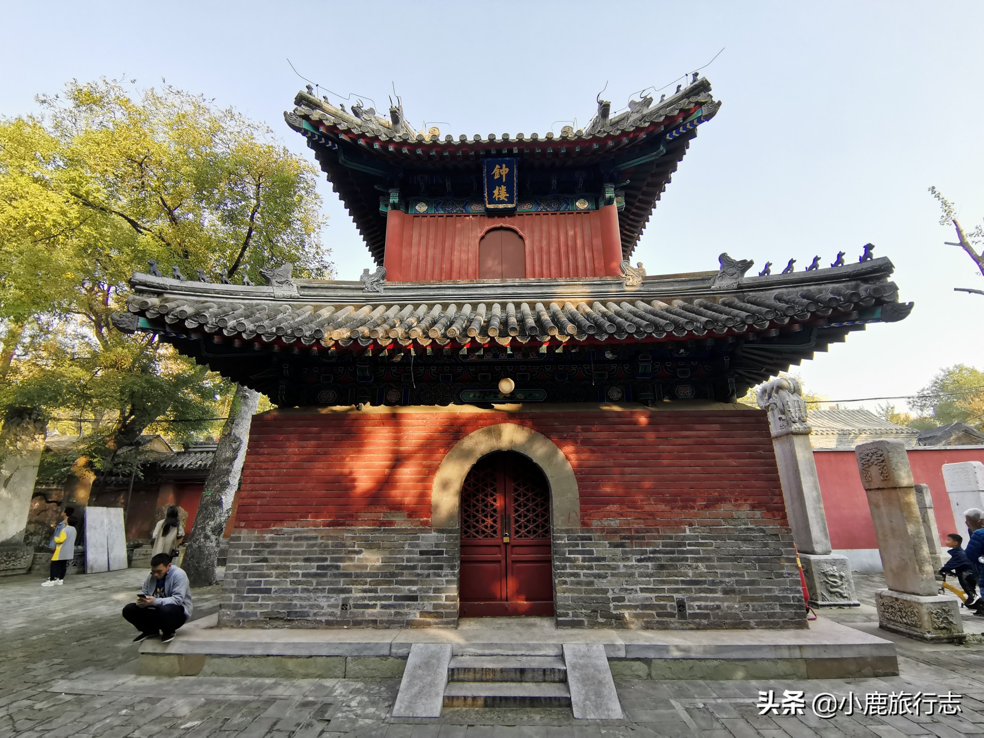 北京不出名但是比较有历史的寺庙,北京最古老规模最大的寺庙