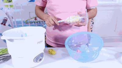 给新生宝宝冲奶粉的正确步骤,新生儿冲奶粉的正确方法步骤图