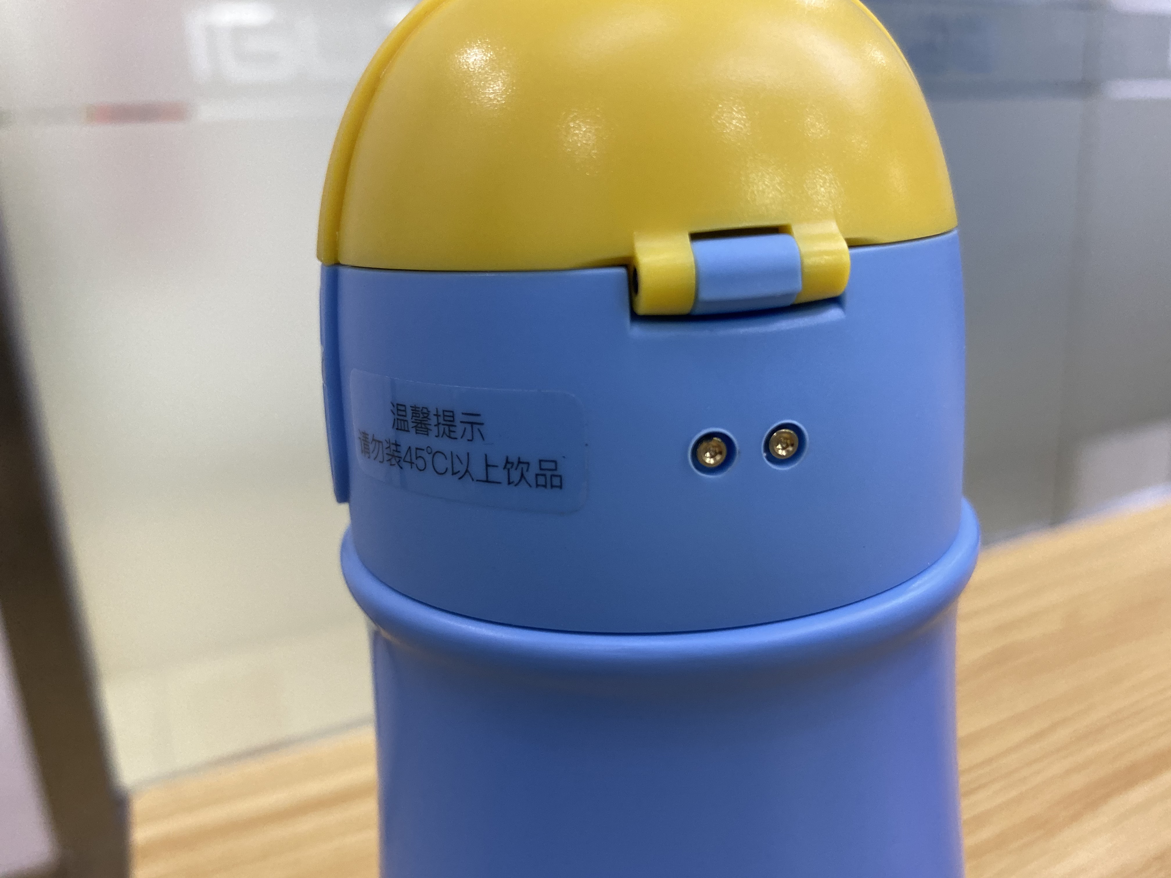 是否真的有2倍的差距：虎牌和小水怪K2智能儿童水杯对比