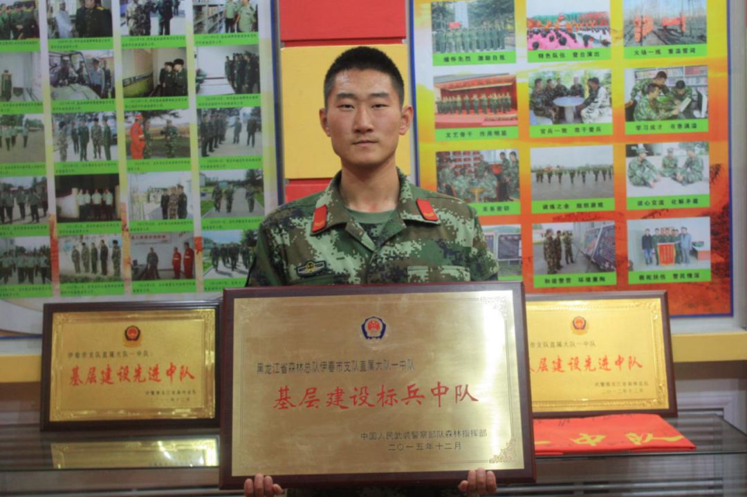 东北学霸男神：入伍*警武**森林总队，获部队嘉奖，返校以总分第一考研清华！