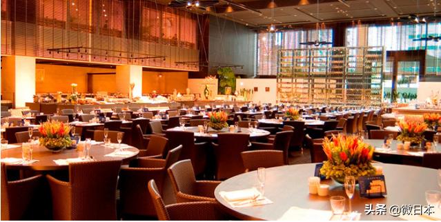 在日本的夜晚,在日本的晚餐