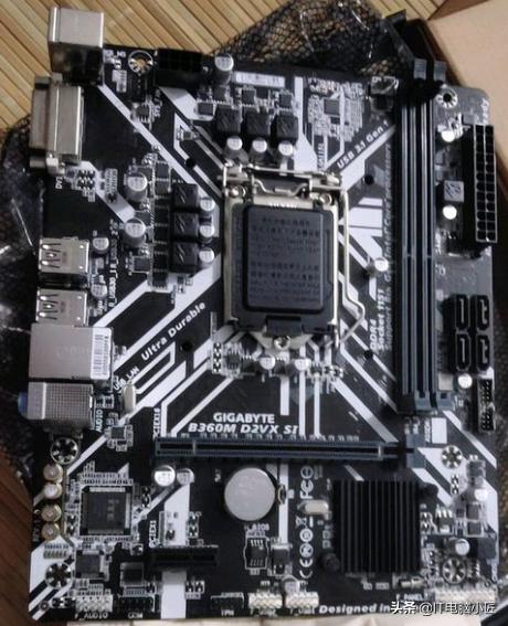 一千二百元最强itx游戏吃鸡主机,游戏笔记本和itx游戏主机