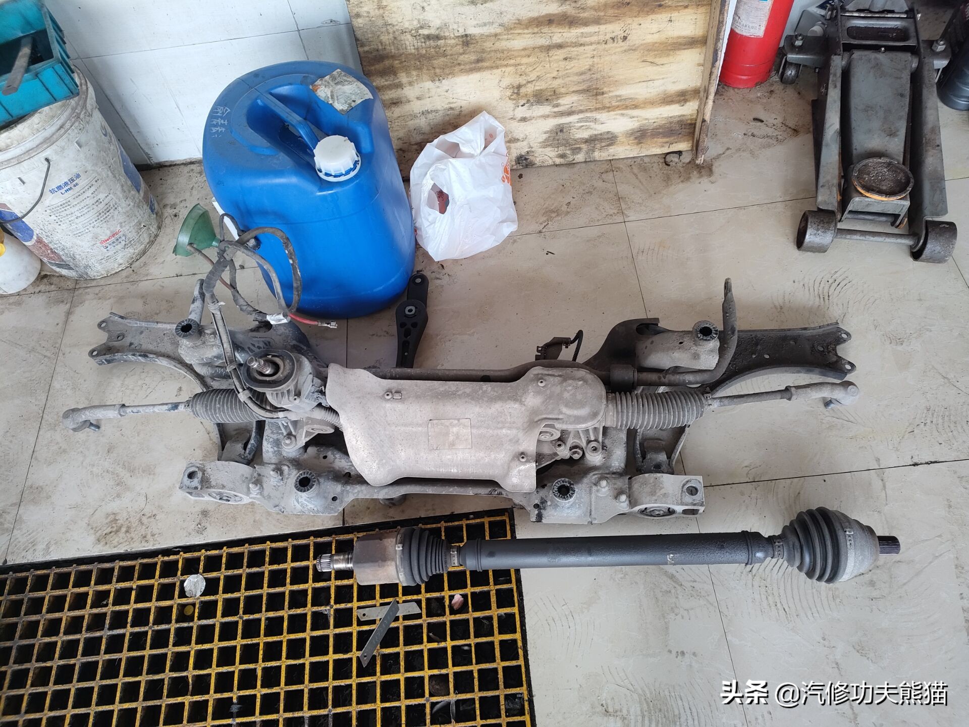 斯柯达昊锐烧机油维修视频,大众斯柯达昊锐1.8t烧机油