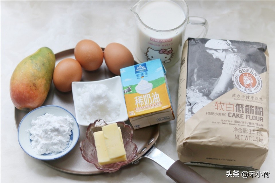 婆婆买一箱芒果吃不完,做成蛋糕香甜细腻,女儿一口气吃了3份