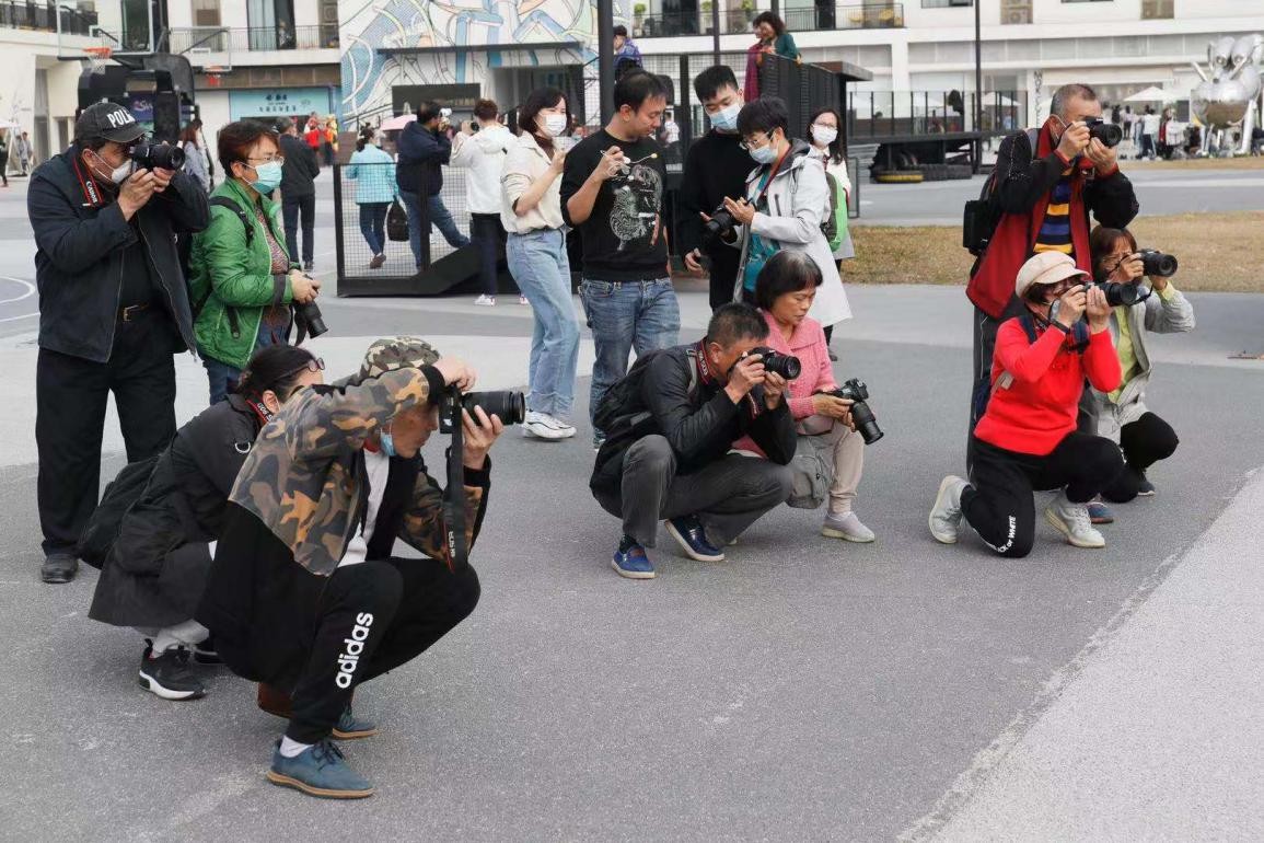 暮年逐影佳能金色盛年摄影团相聚广州