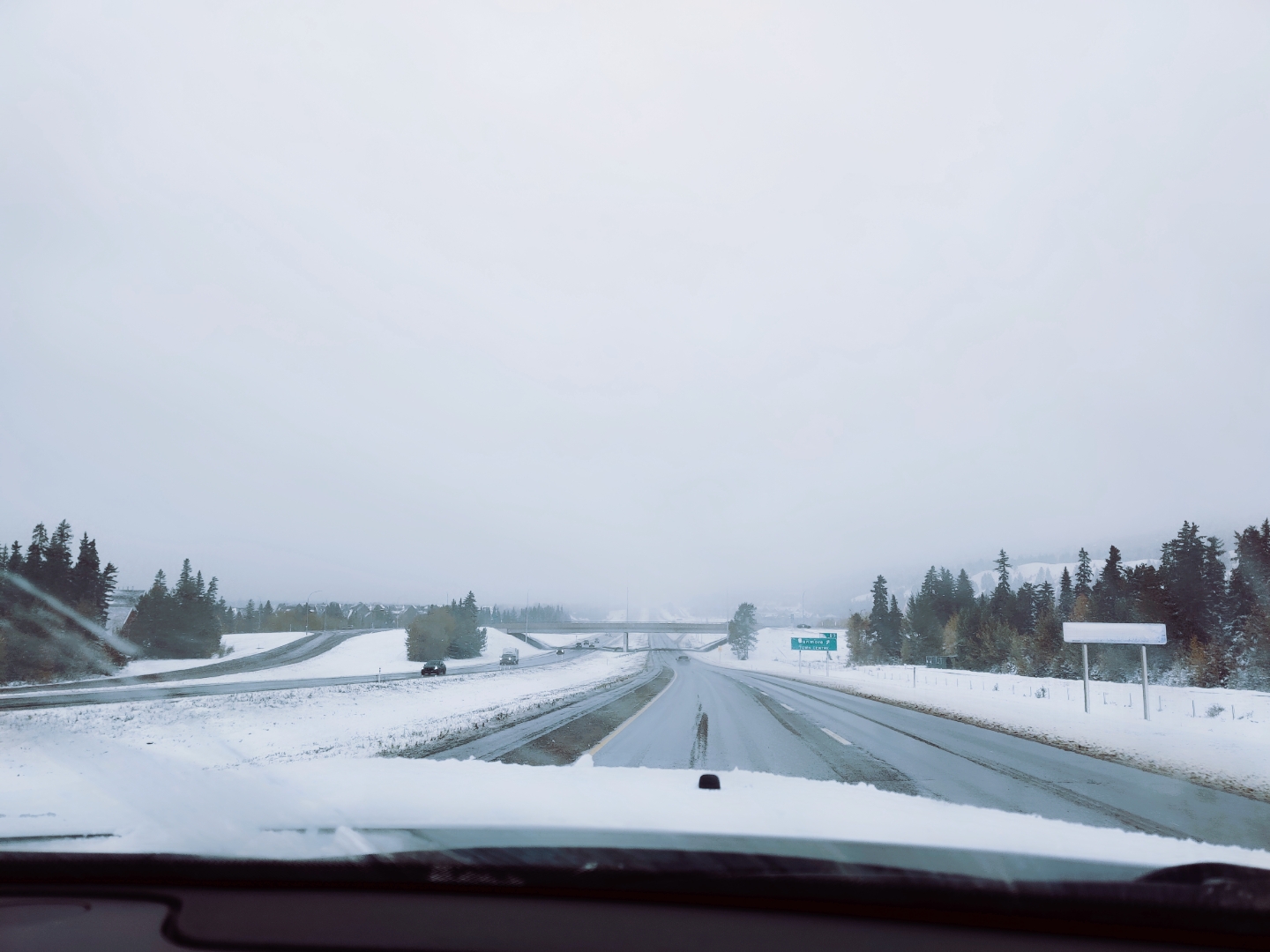 CanadianRockiesI初见班夫的美-在雪地扎帐篷