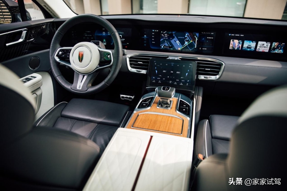 红旗ehs9驾驶感受,一汽红旗e-hs9进口豪华大型SUV