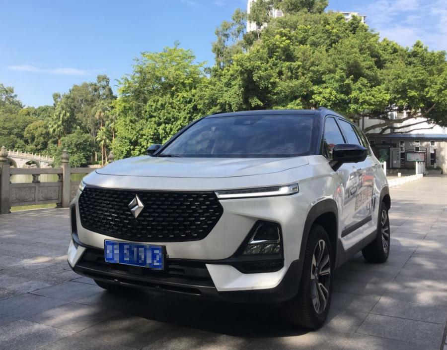 新宝骏rs5怎么样值得入手吗,新宝骏rs5和rm5有什么区别