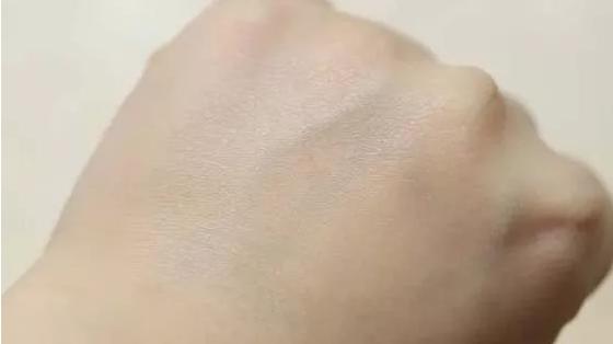 雅诗兰黛小棕瓶对比兰蔻菁纯眼霜,雅诗兰黛小棕瓶眼霜与兰蔻小黑瓶