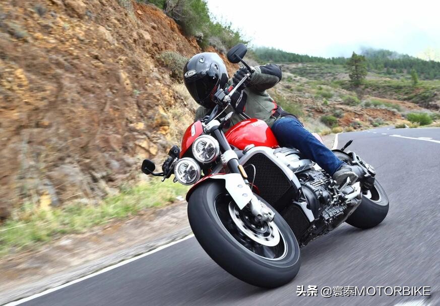 最新款凯旋火箭3r,凯旋火箭2018款