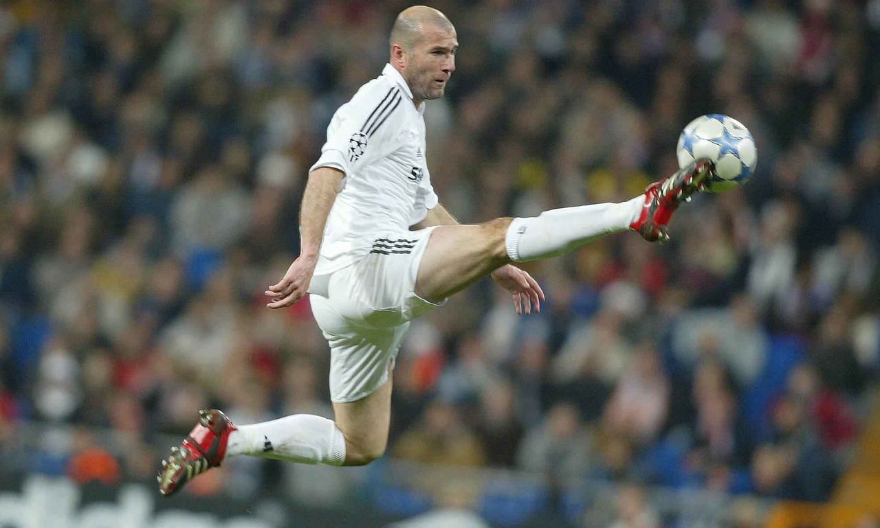 足坛最具统治力梅罗,足坛仅9人拿过欧冠世界杯金球奖