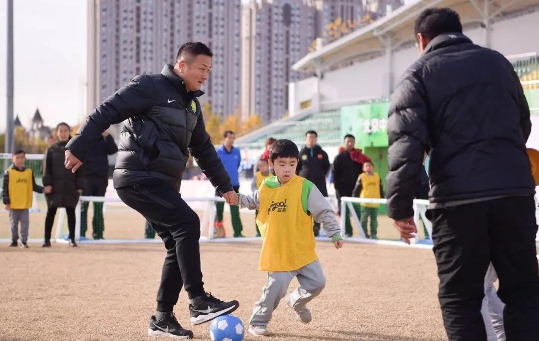 杨璞国足,国安杨璞