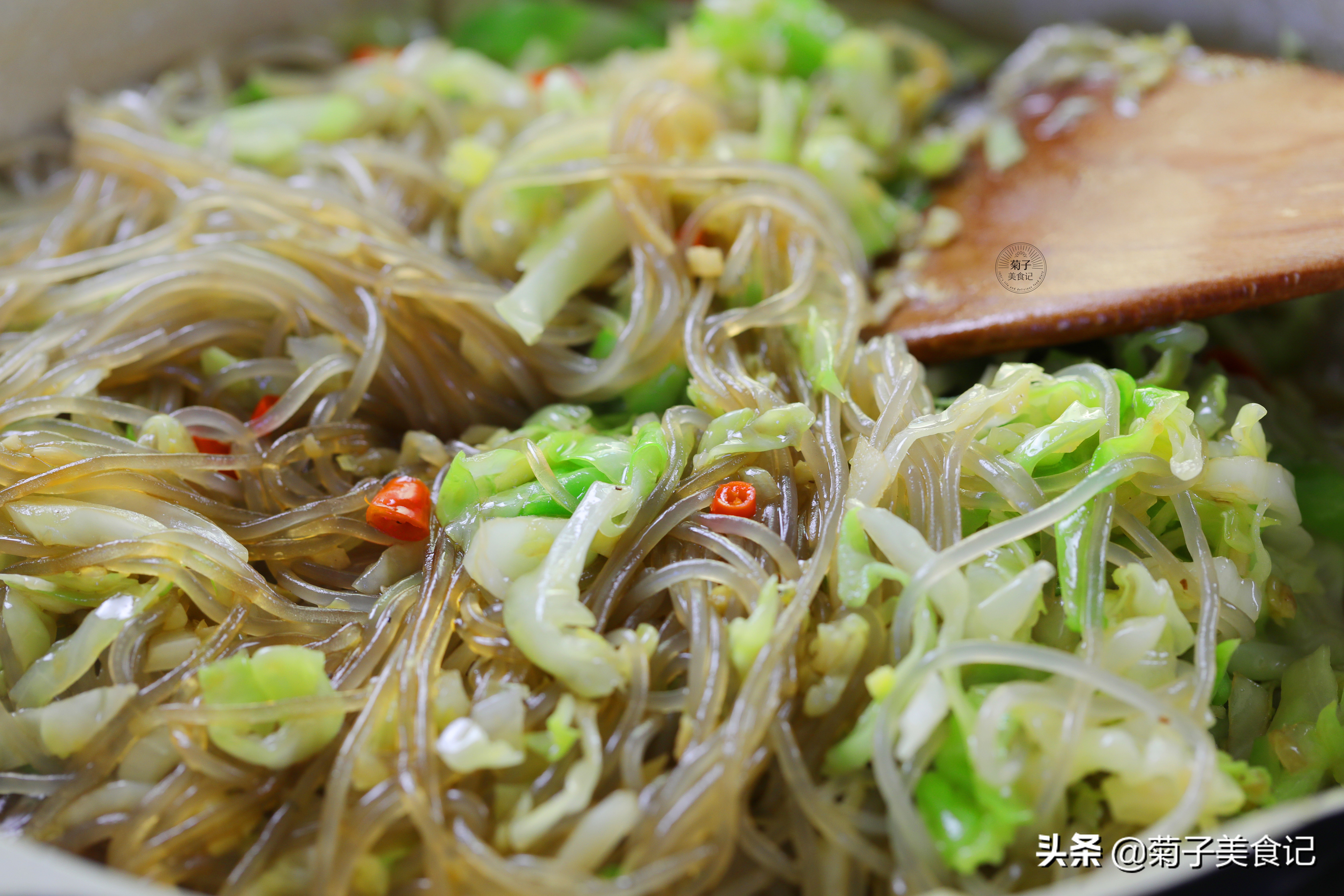 粉丝炒肉怎么炒又嫩又好吃,粉丝怎样炒好吃又简单视频