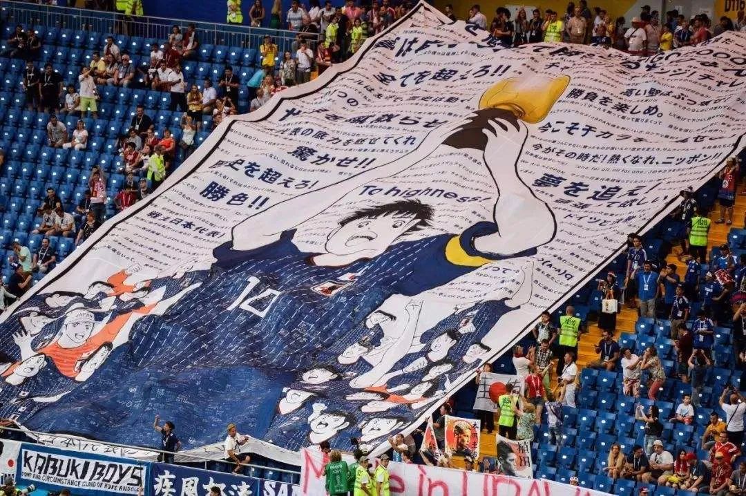 日本当上亚洲足坛霸主，可是托了这位中国教练的“福”