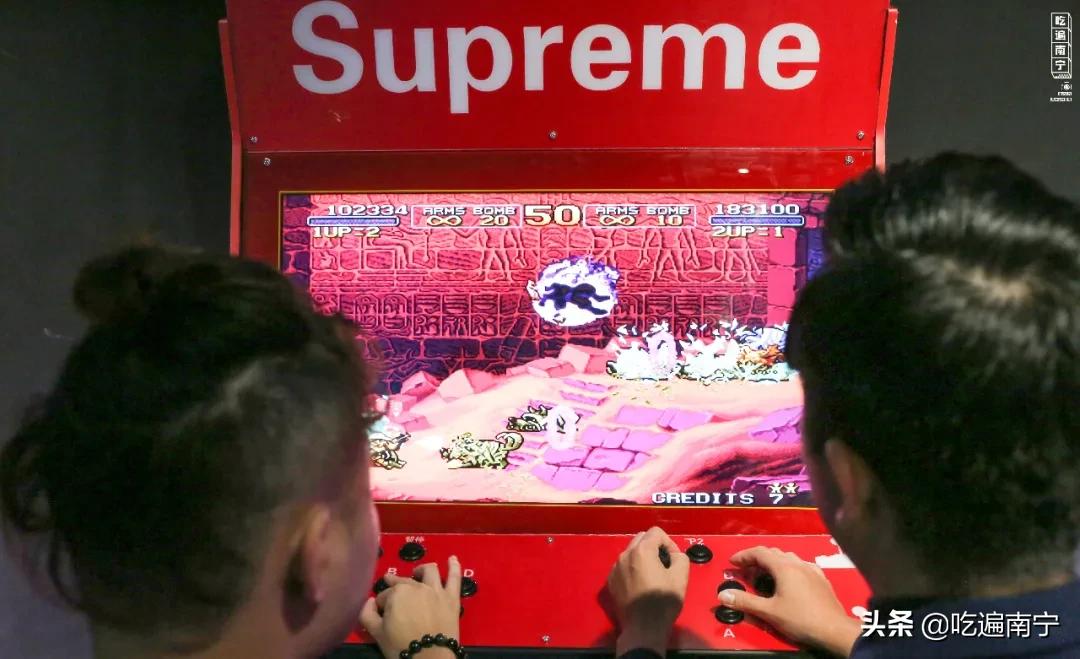 今晚约？世界冠军在广艺对面开HIPPOP酒吧！超SWAG