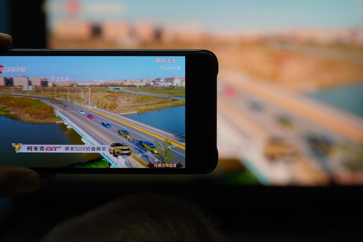 华为智慧屏v65与s65pro有什么区别,华为v652020款和v652021哪个好