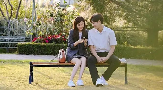 身材太好是什么体验,女朋友脸大但身材好是什么体验