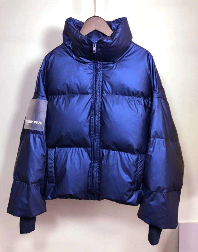 怎样买特别保暖长款羽绒服女款,怎样买到好看洋气的羽绒服