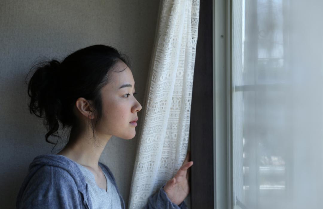 断筋瘦腿、断骨增高、精灵耳……女孩，请停止排队自残