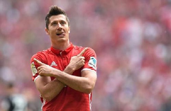 世界第一中锋莱万多夫斯基,世界第一中锋莱万