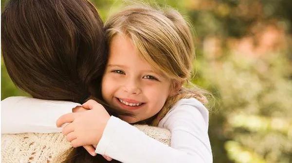 小学生霸王别姬创意舞走红,小学生律动操霸王别姬