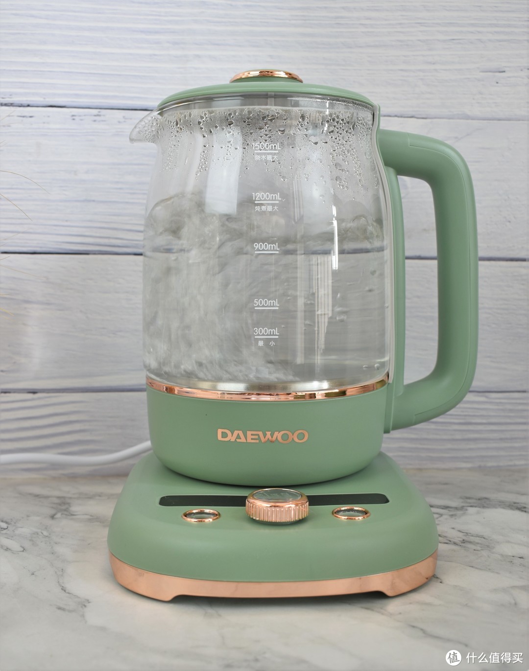 养生壶全自动多功能24小时保温,拥有一台多功能的大宇养生壶