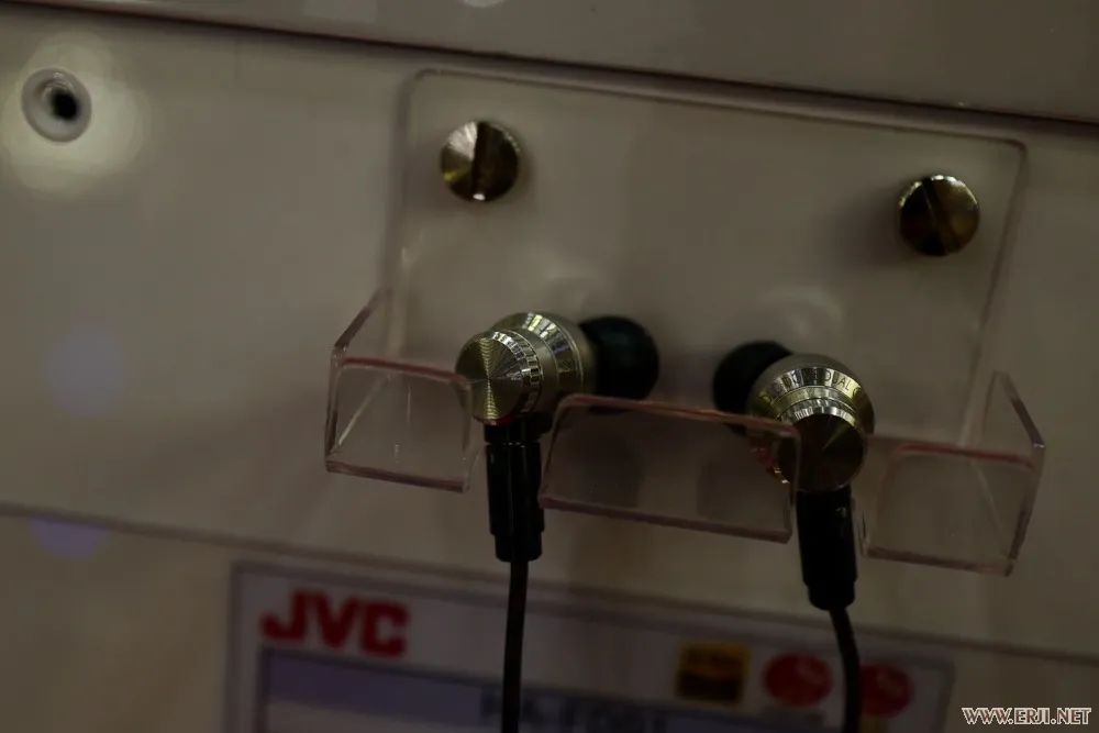 展商如何布展，才能让展位人气显得特别旺？成都国际耳机展大报道