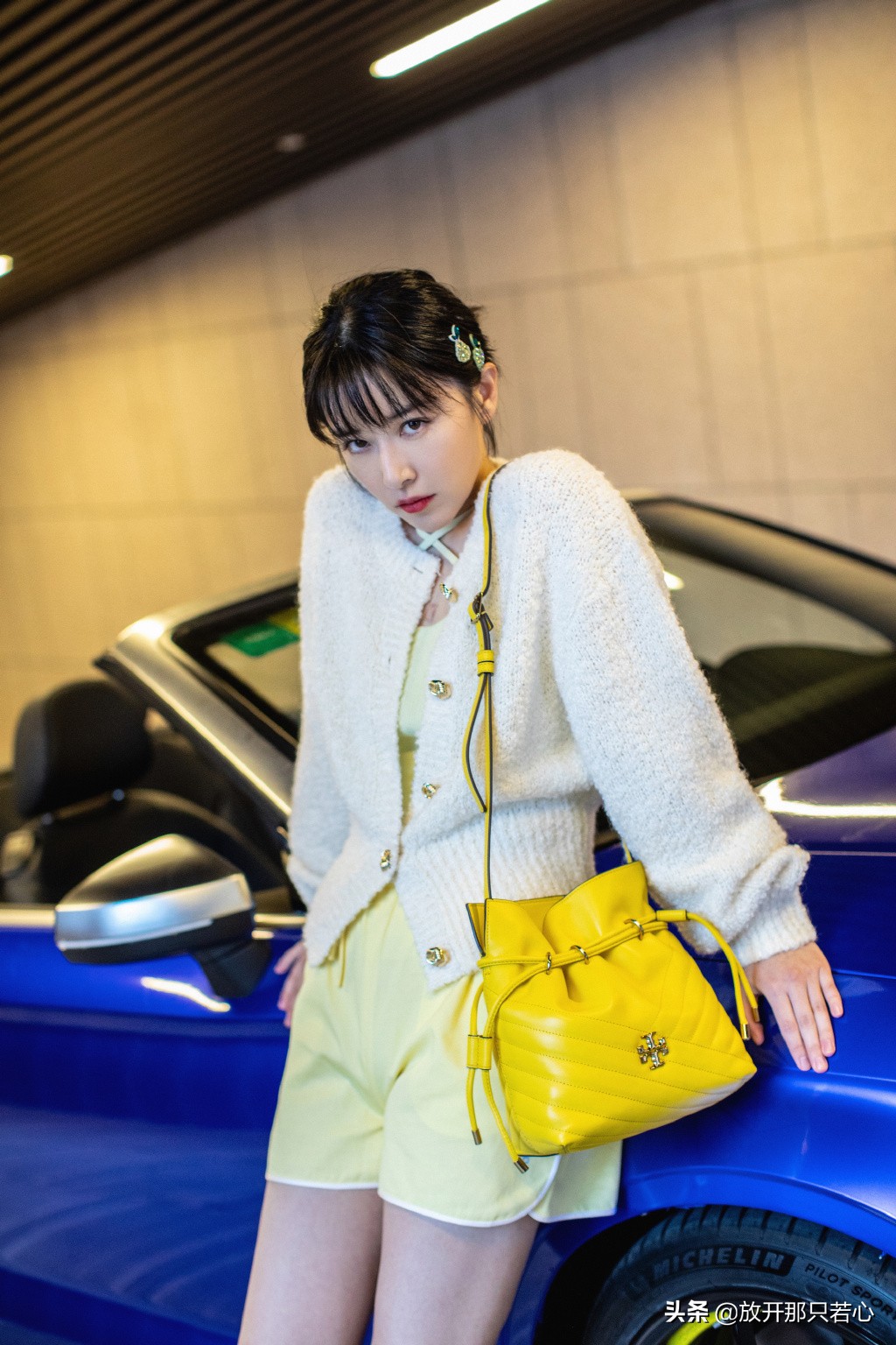 阚清子休闲裤穿搭,阙清子背带裤穿搭