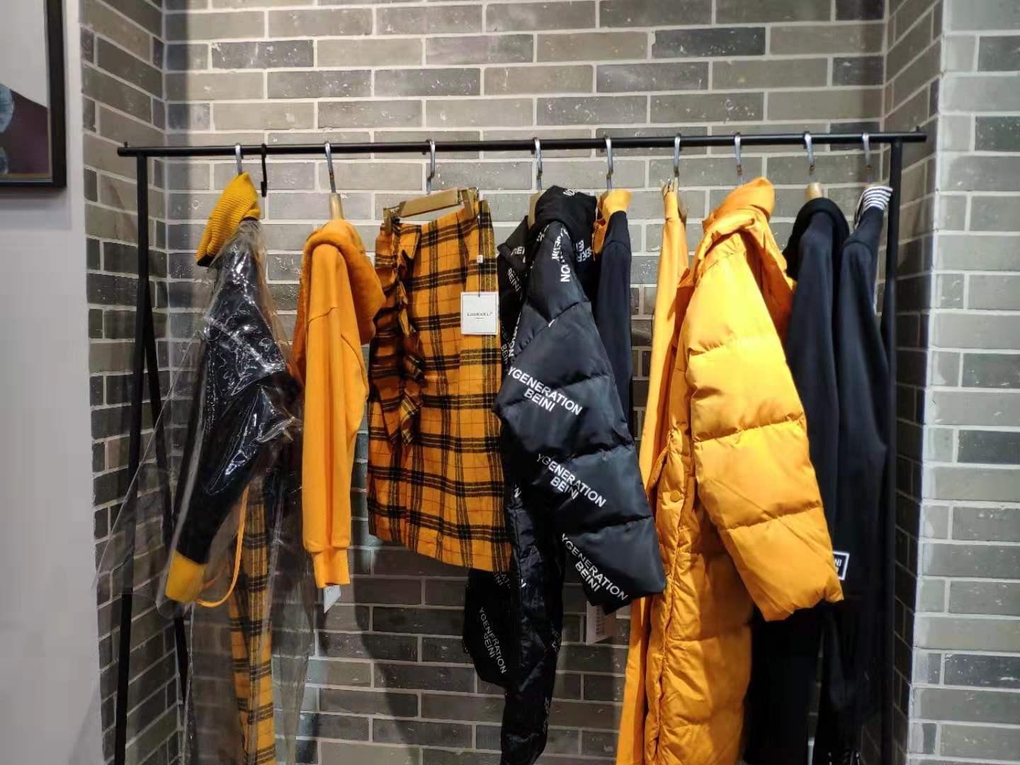 折扣女装批发是骗局吗,折扣服装尾货进货渠道